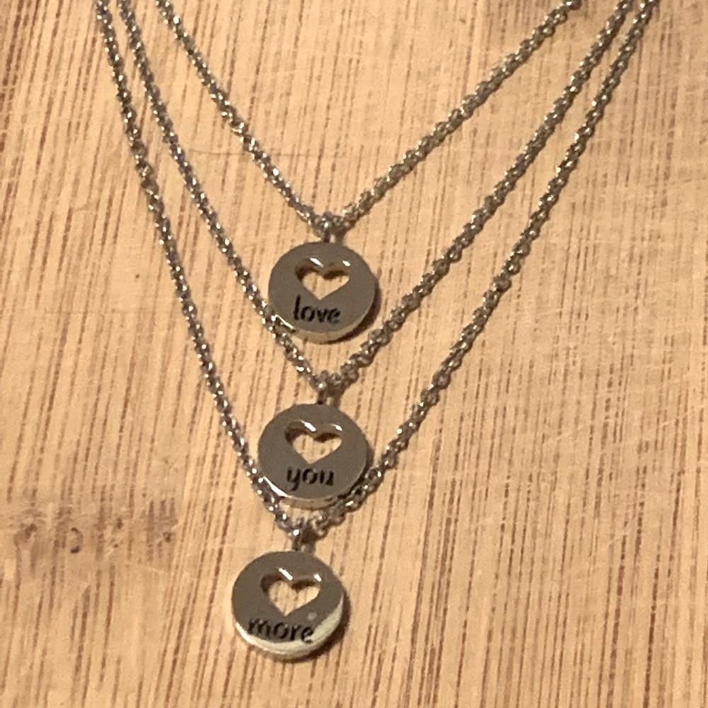 ❤️❤️❤️“LOVE YOU MORE” necklace by Hallmark